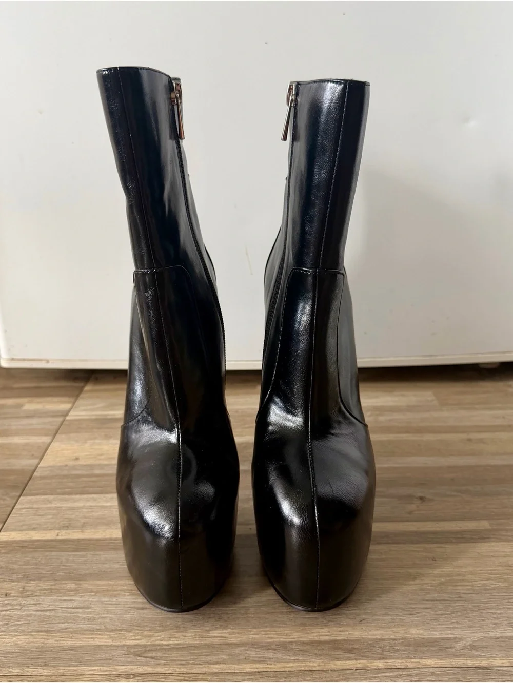 Steve Madden Black Leather Platform Chunky Heel Ankle Boots, women’s size 6